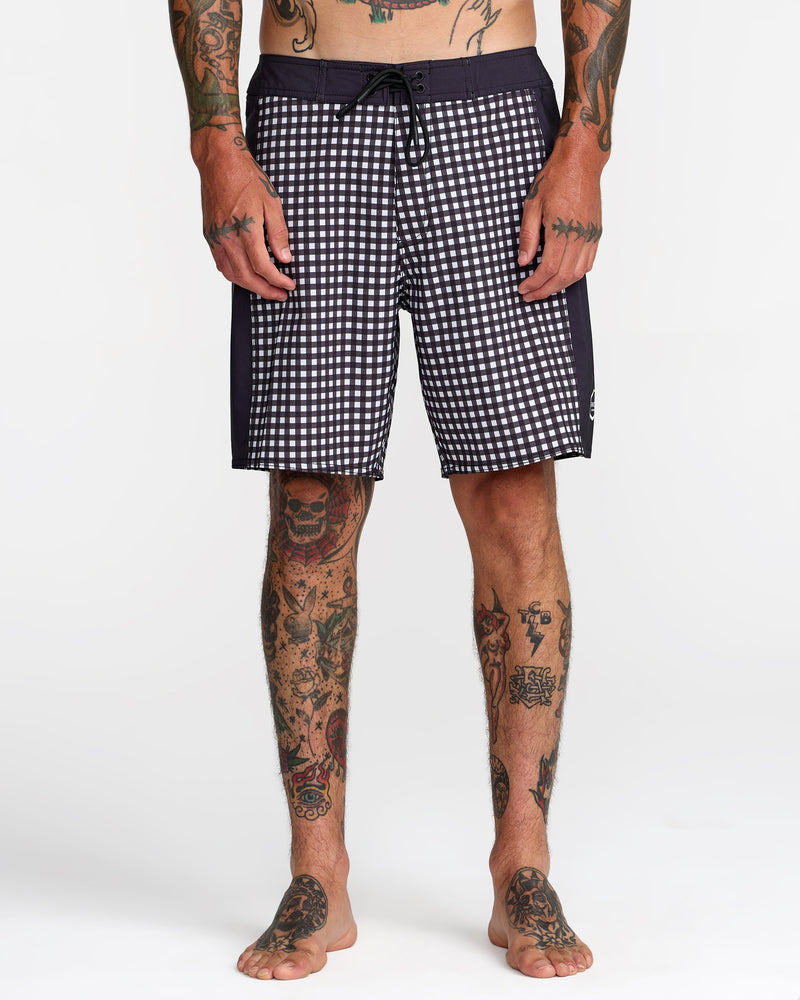 Hawaii Apex 2 Trunk 18" - RVCA