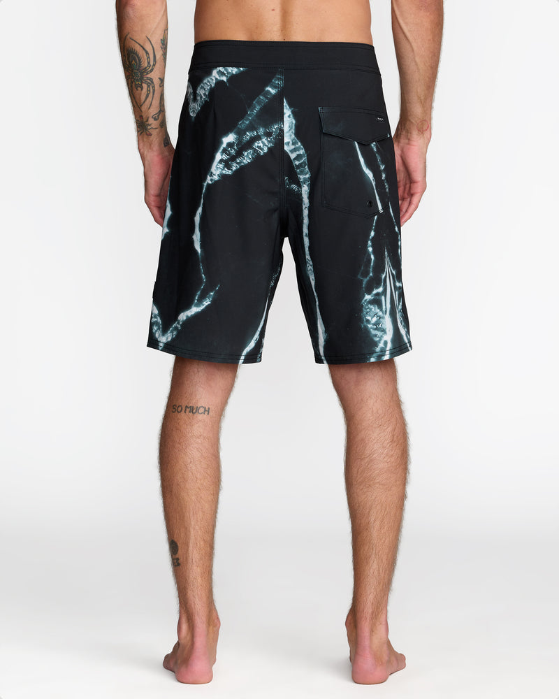 RVCA X Clay  Trunk - RVCA
