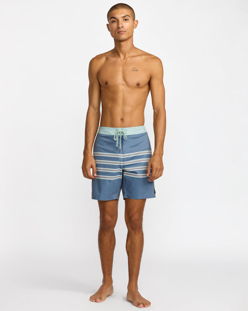 County Line Trunk 18" - RVCA