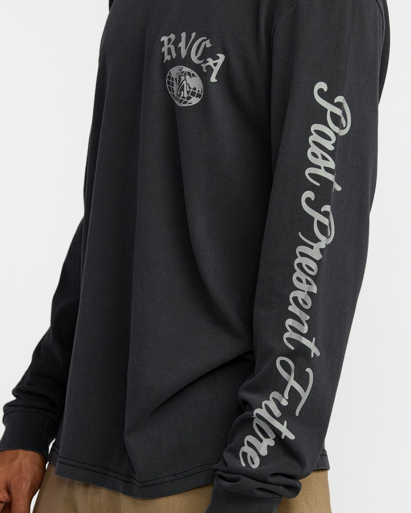 VA Worldwide Long Sleeve Tee - RVCA