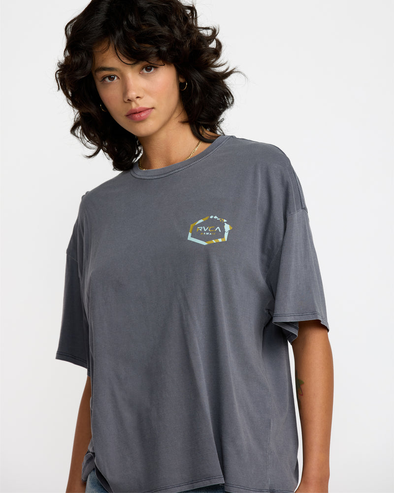 Hawaii Hex II Baggie Tee - RVCA