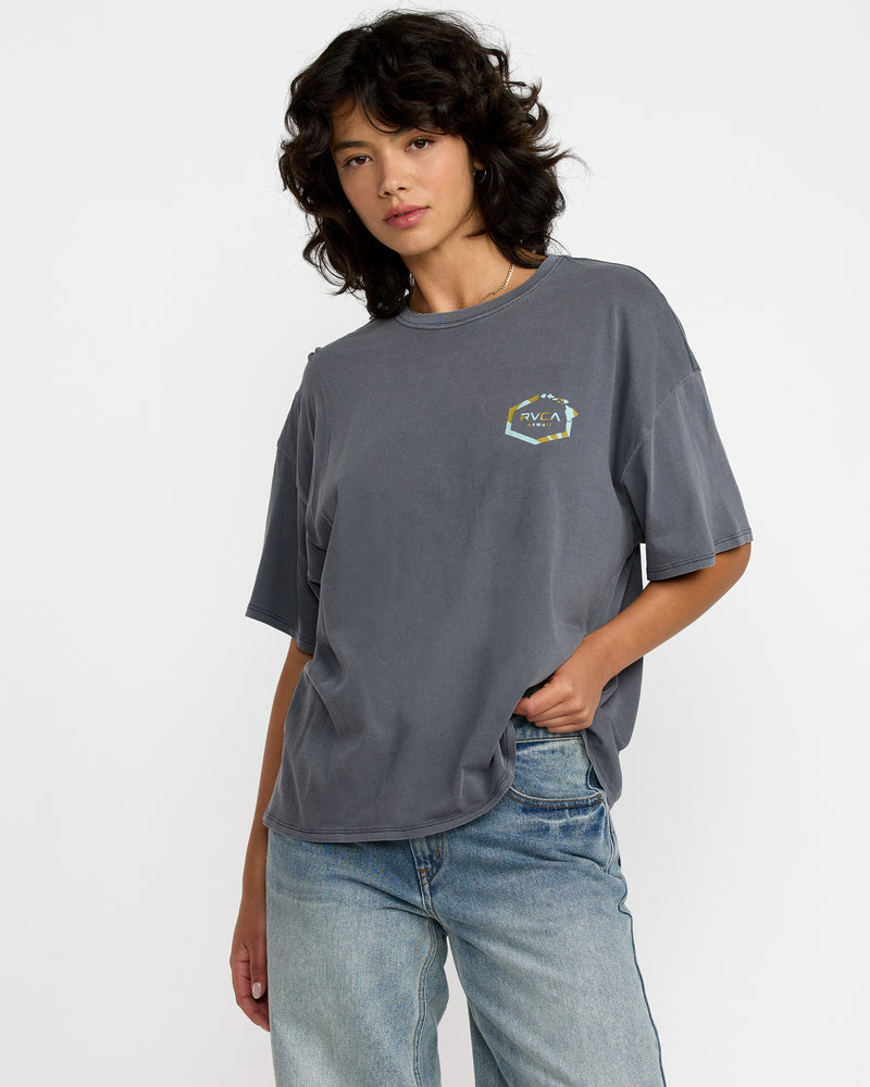 Hawaii Hex II Baggie Tee - RVCA