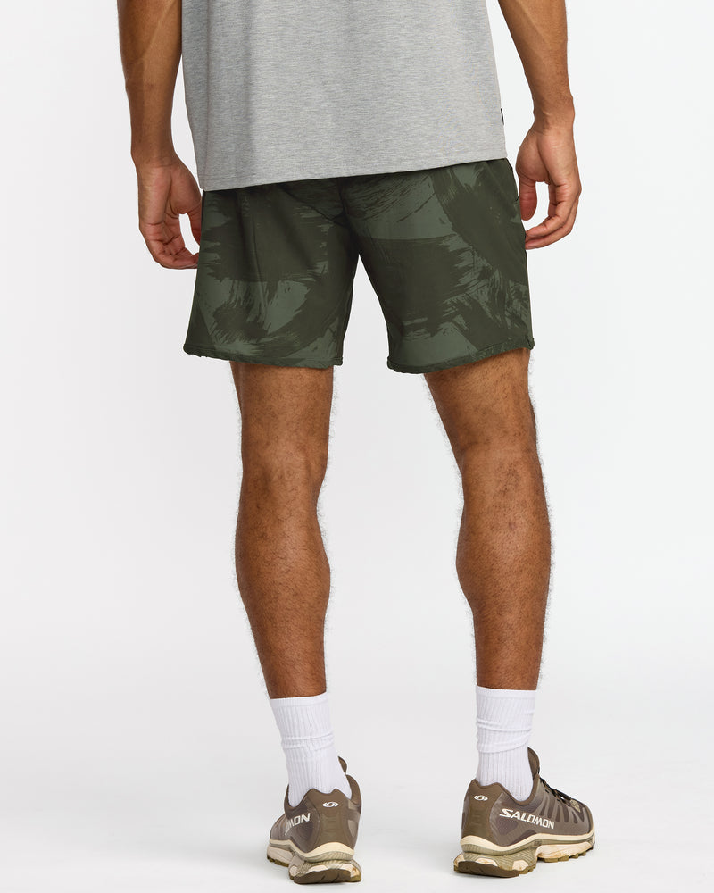 Hawaii Yogger Stretch 17" Short - RVCA