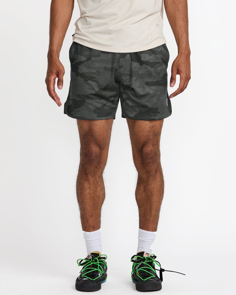 Yogger Recover 17" Short - RVCA