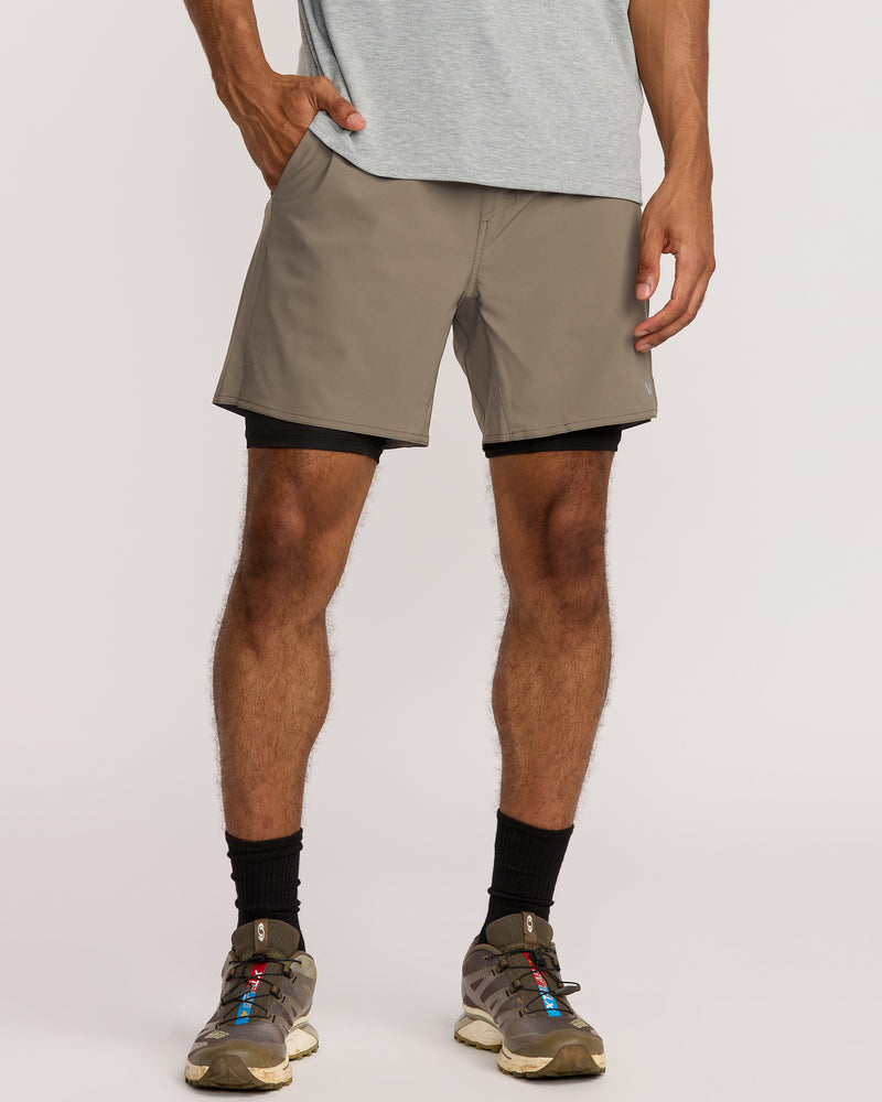Yogger 2 In 1 Short 17" Short - RVCA