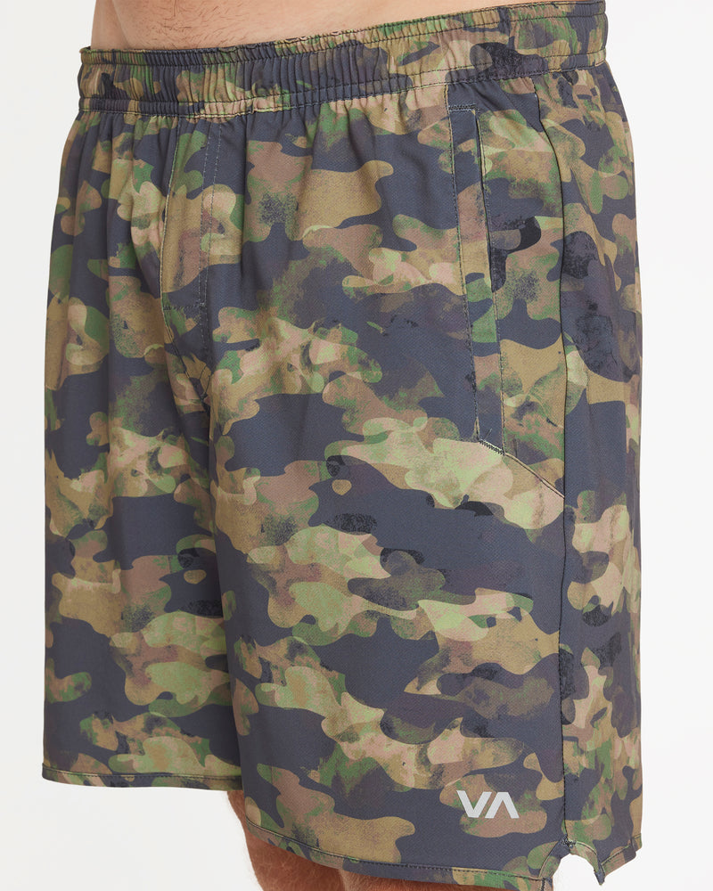 Yogger Stretch Contrast 17" Short- RVCA