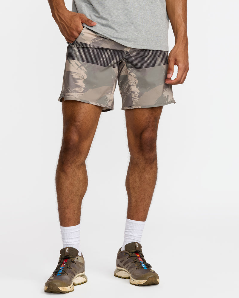 Yogger Stretch 17" Short - RVCA