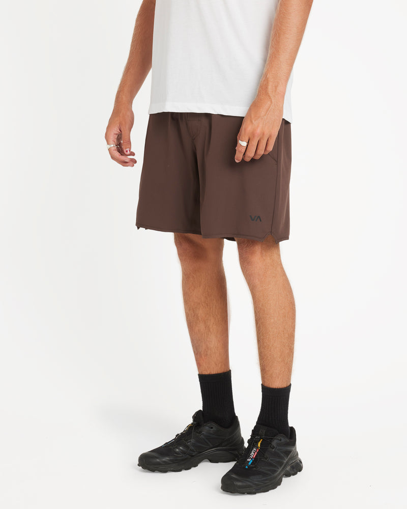 Yogger Stretch 17" Short- RVCA