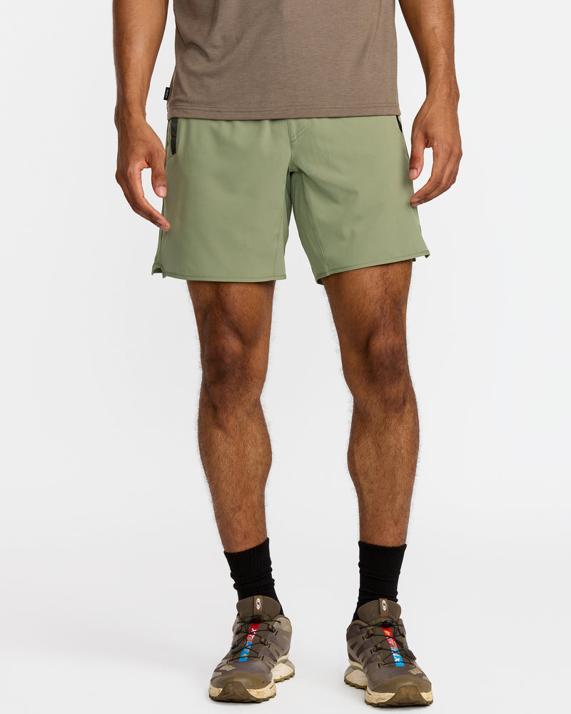 Yogger Stretch 17" Short - RVCA