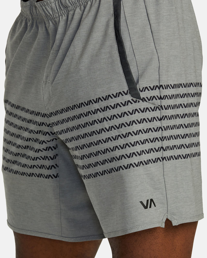 Yogger Stretch 17" Short - RVCA