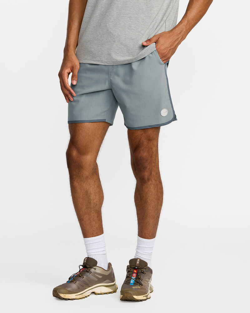 Yogger Hybrid 17" Short - RVCA