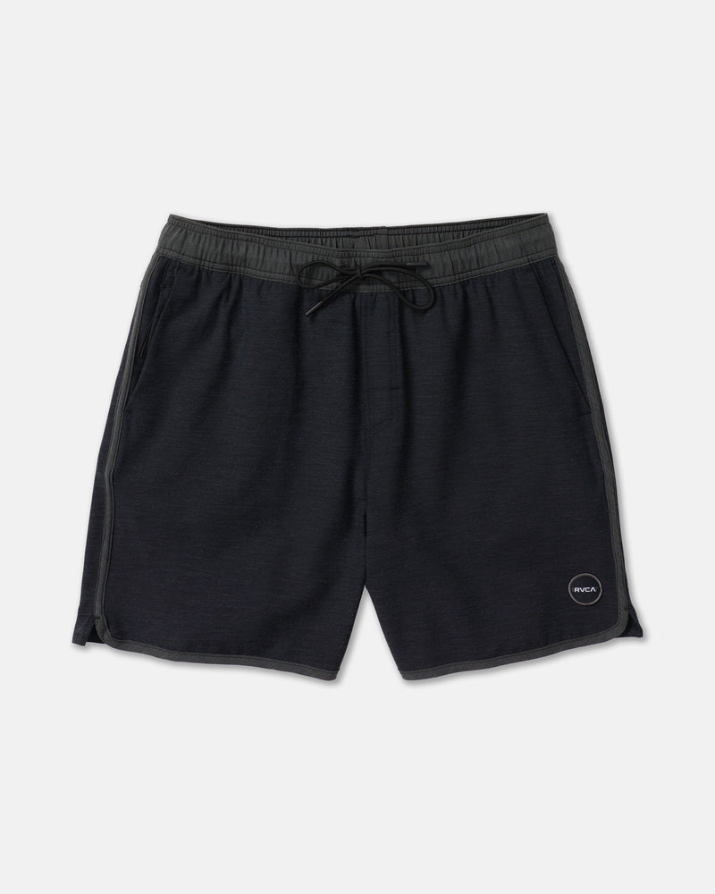 Yogger Hybrid 17" Short