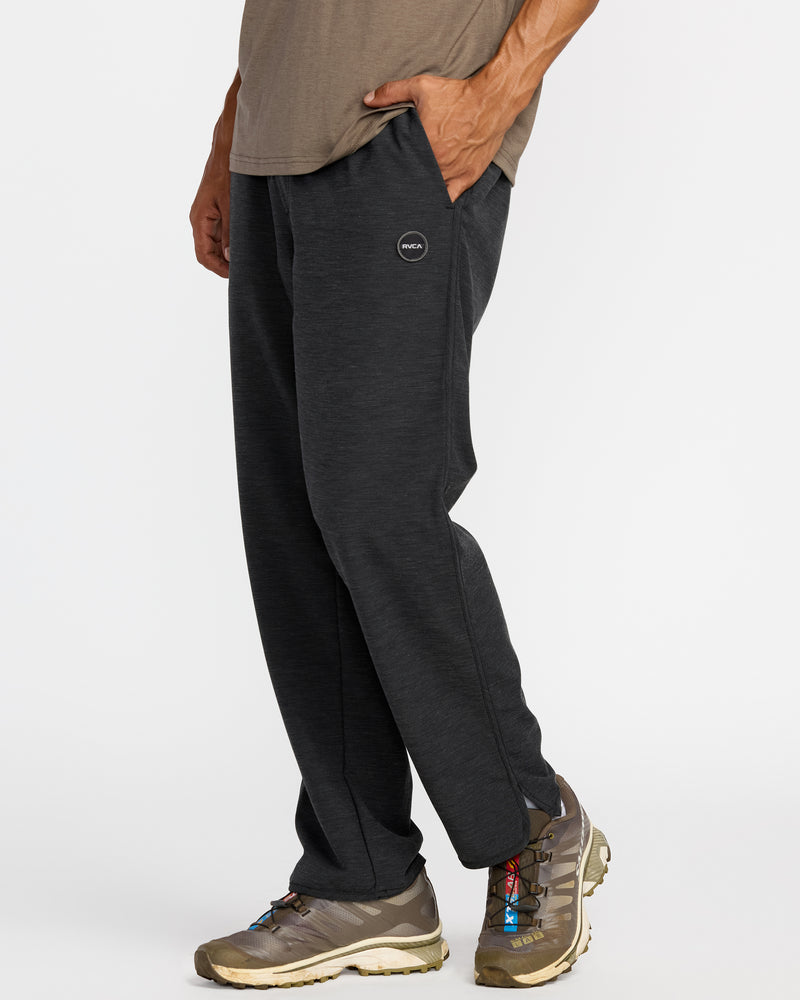 Yogger Ascend Hybrid Pant - RVCA