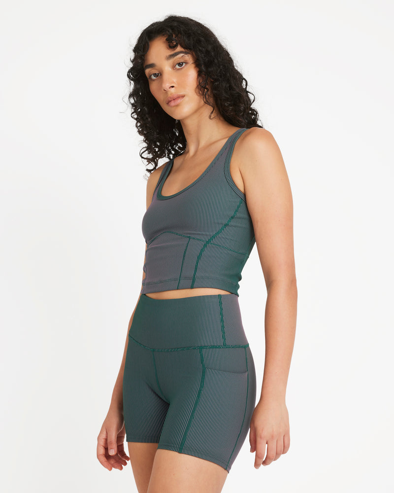 VA Essential Pocket Short II- RVCA