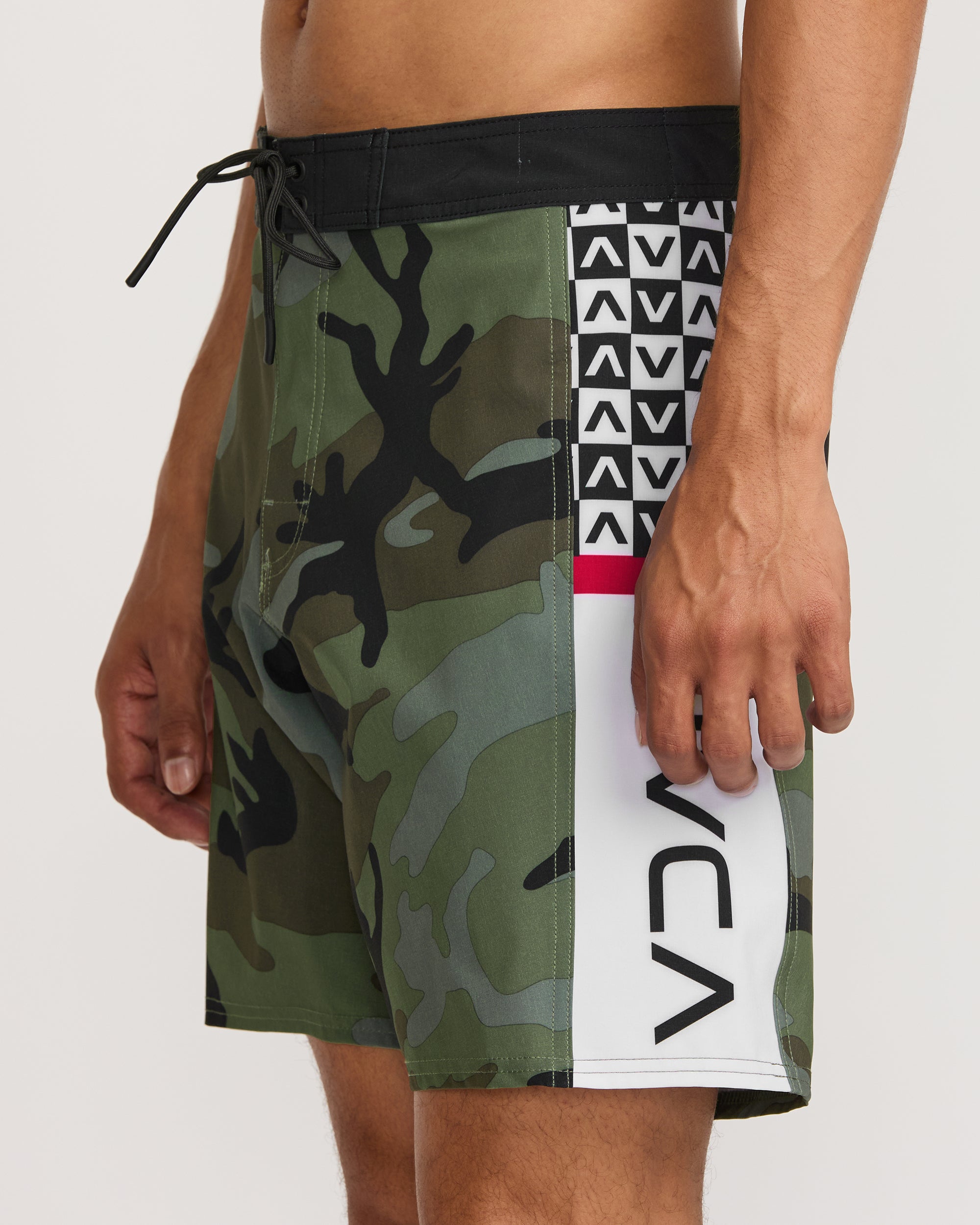 Apex 2 Trunk 18" - RVCA