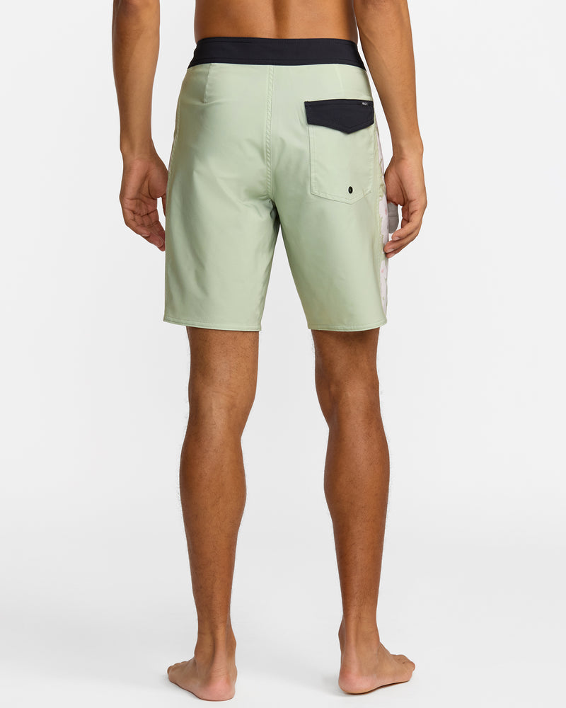 Apex 2 Trunk 18" - RVCA