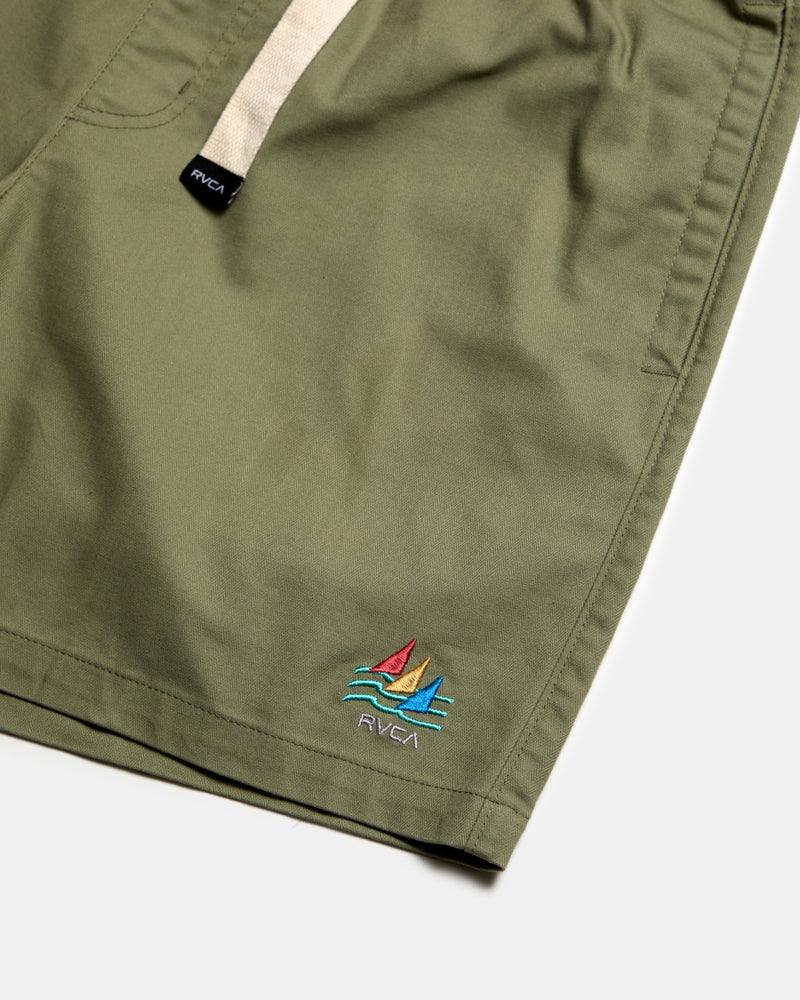 Civic Range 17" Short - RVCA