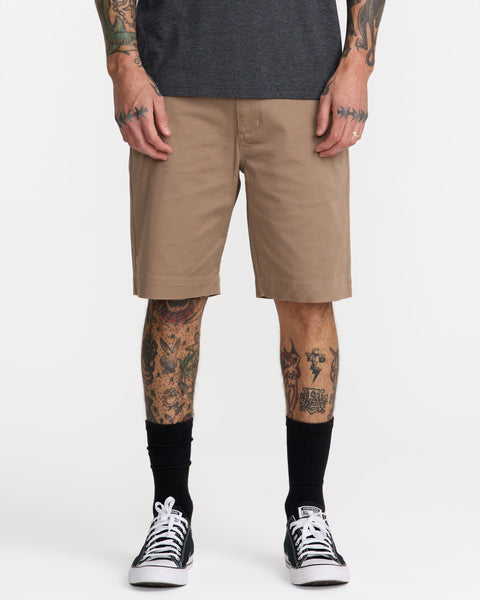 Weekend Stretch Short 20"