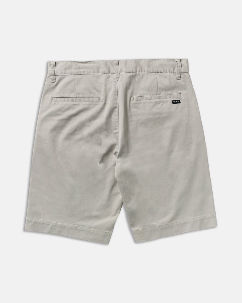 Weekend Stretch Short 20"