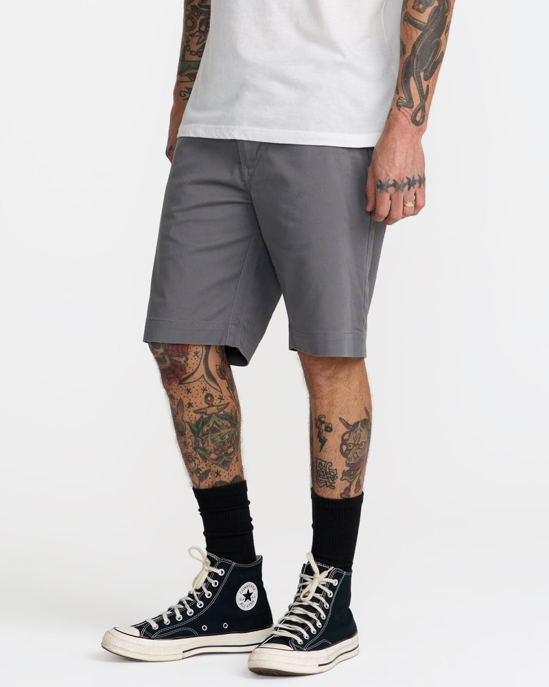 Weekend Stretch Short 20"