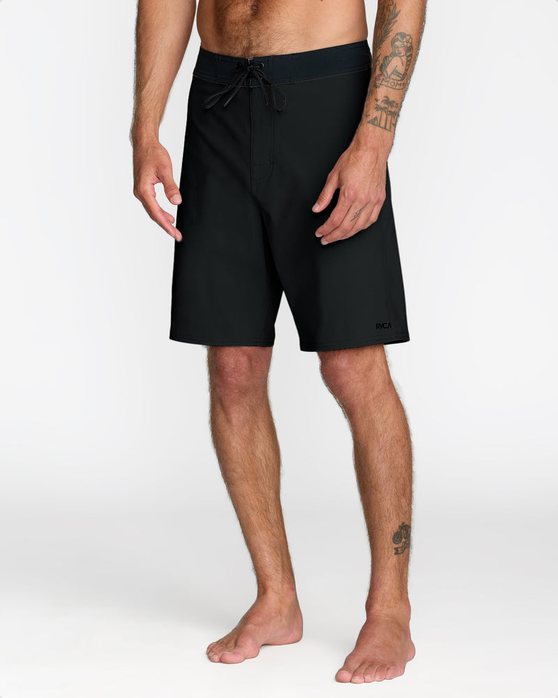 VA Trunk Solid- RVCA