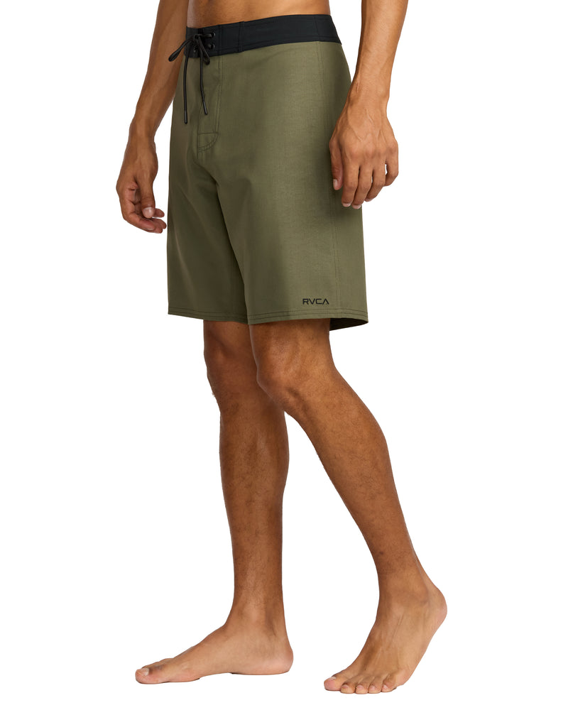 VA Trunk Solid- RVCA