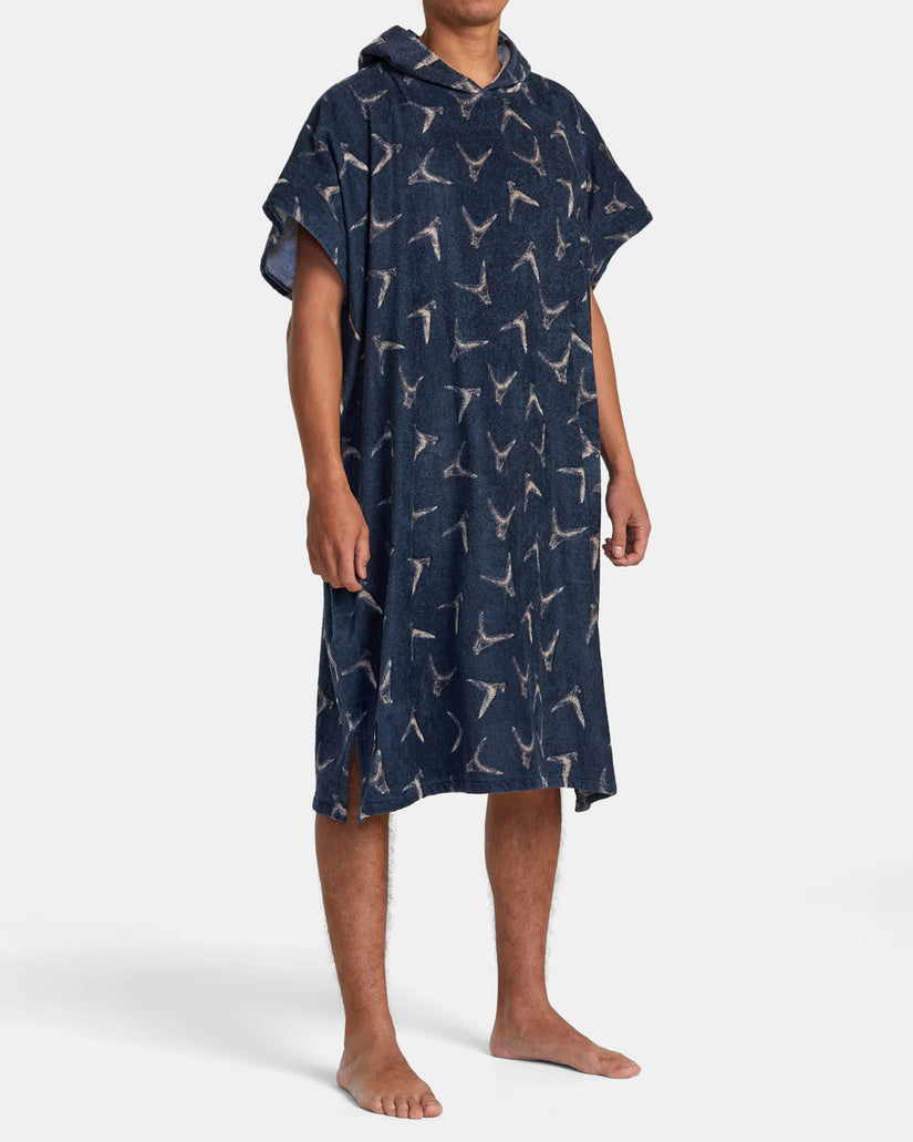 Hawaii Legend And Mana Poncho Changing Towel - Moody Blue