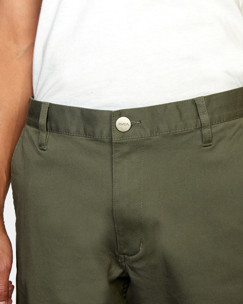 The Weekend Stretch Straight Fit Pants - Olive