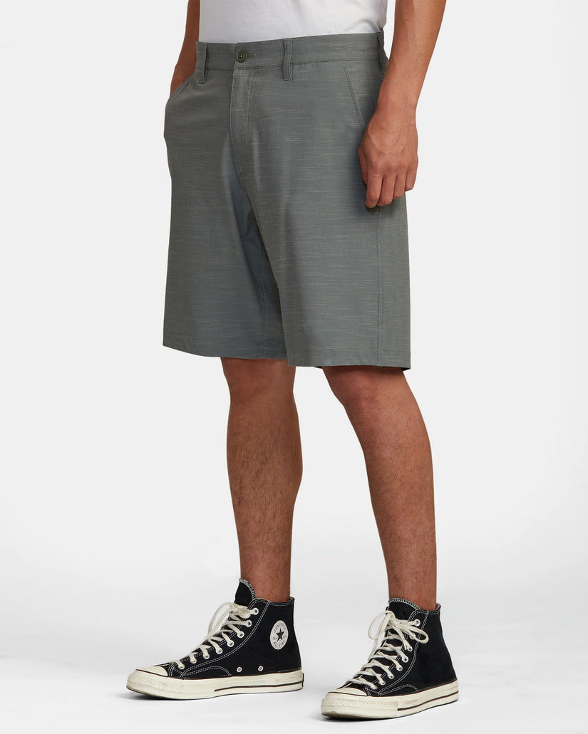 Balance Hybrid 20" Shorts - Olive