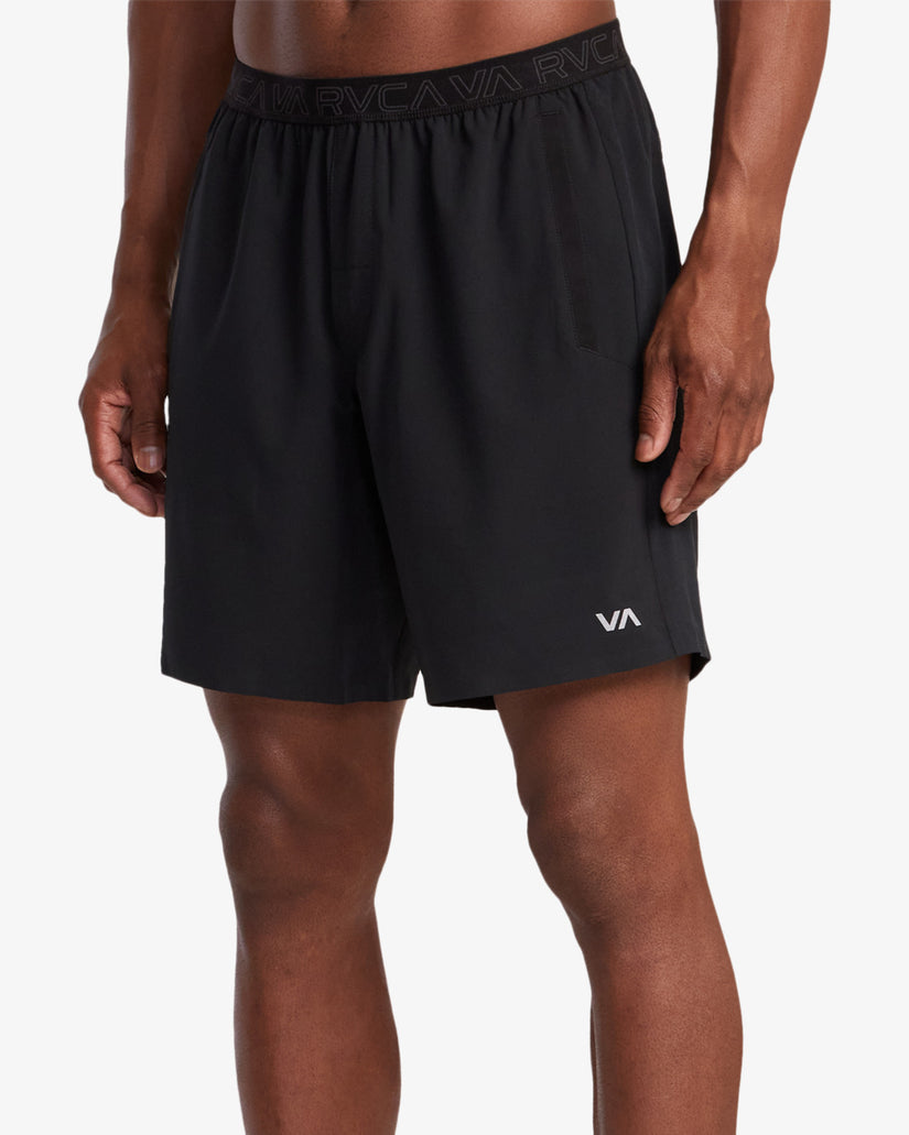Yogger Plus 18" Shorts - Black
